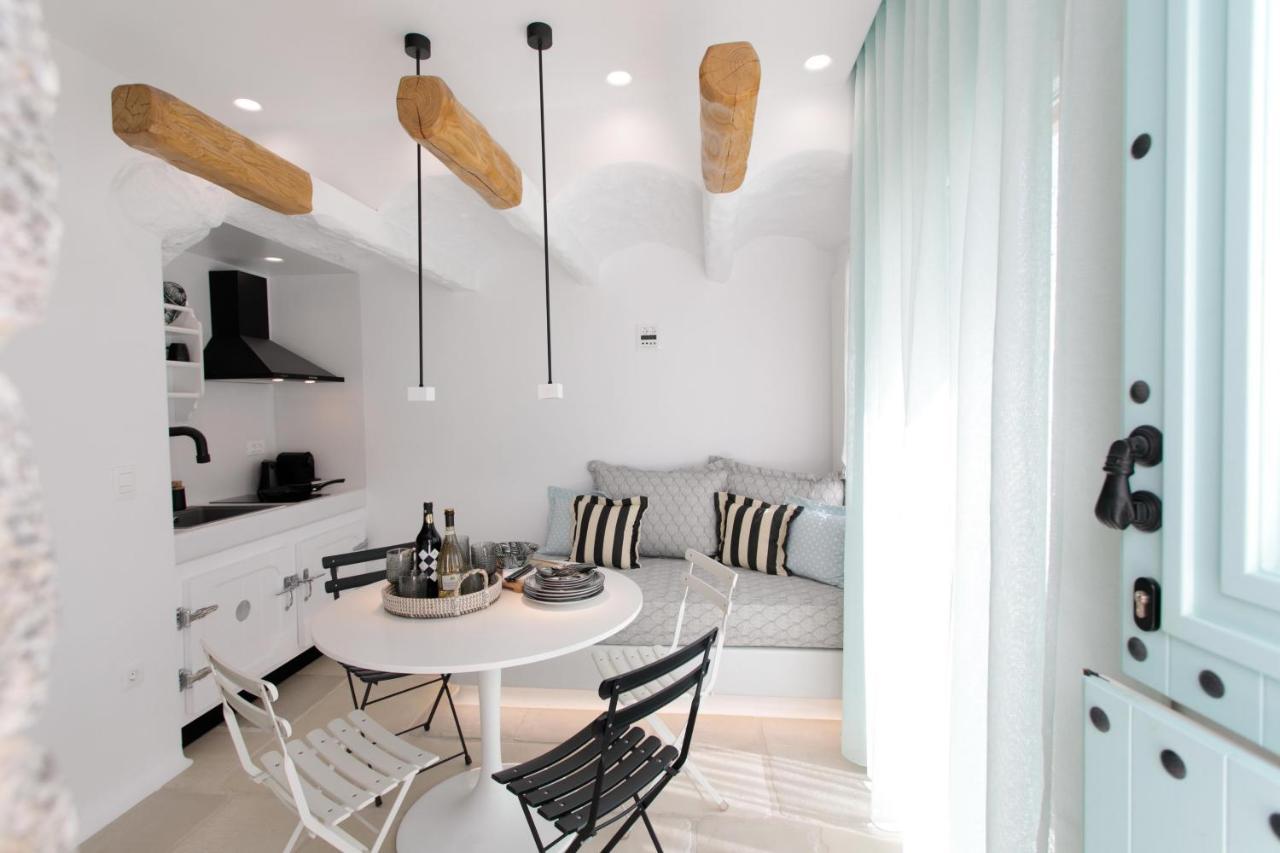 Majo Suites Hotel Agia Anna  外观 照片