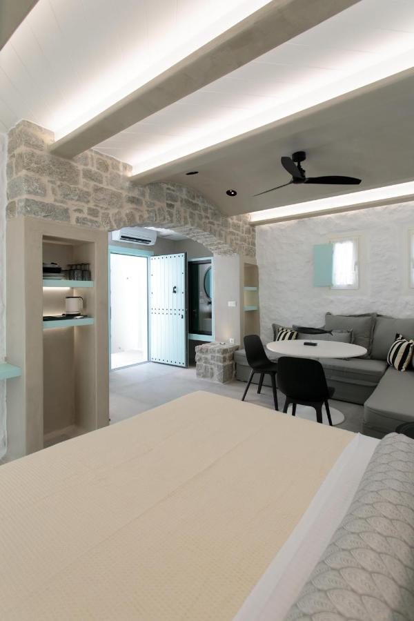 Majo Suites Hotel Agia Anna  外观 照片