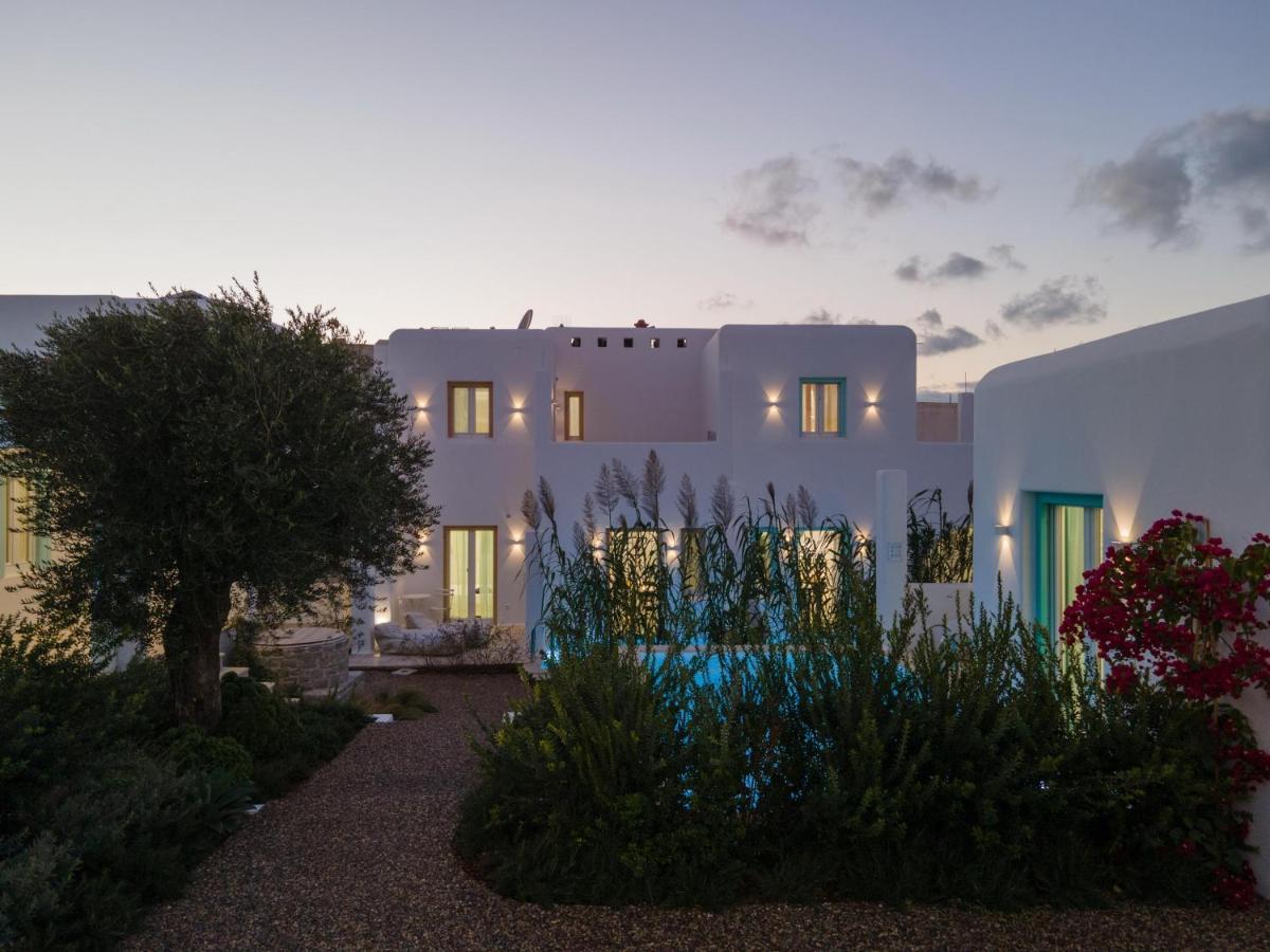Majo Suites Hotel Agia Anna  外观 照片