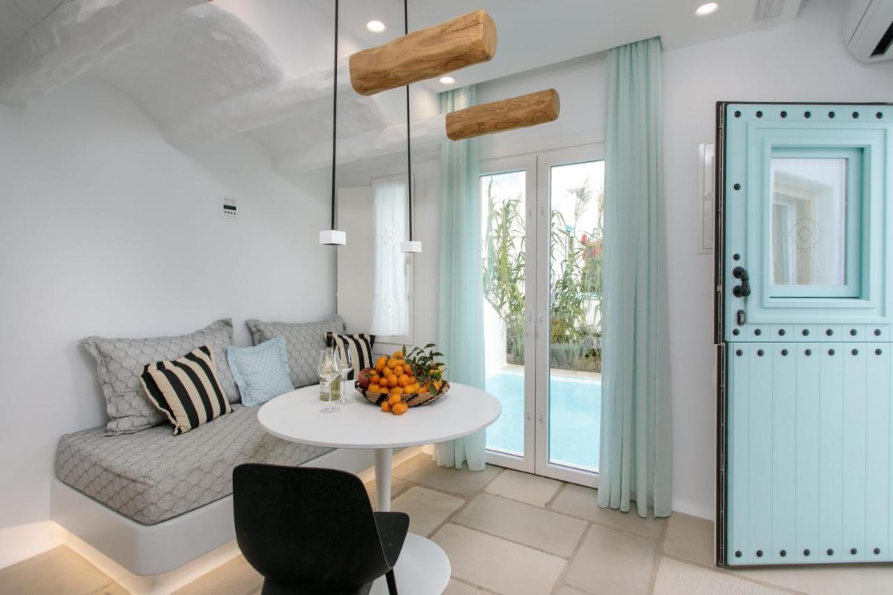 Majo Suites Hotel Agia Anna  外观 照片